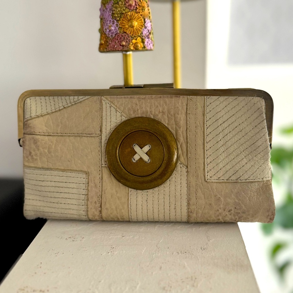 Rare Vintage Women's Soft Leather Y2K 90s Clutch Hoboโ Wallet Brown Cream Floral